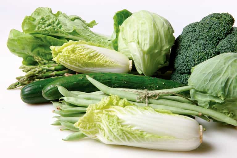 Eating One Portion Of Greens A Day Helps Beat Dementia in Old Age Eating One Portion Of Greens A Day Helps Beat Dementia in Old Age