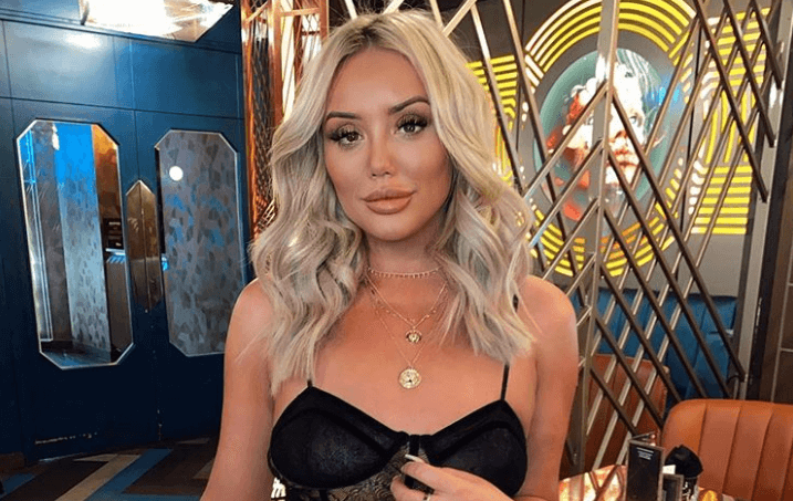 Charlotte Crosby says she was lucky if ex-boyfriend Joshua kissed her once a day Charlotte Crosby says she was lucky if ex-boyfriend Joshua kissed her once a day
