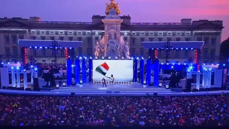 BBC issues correction after using Irish tricolour during jubilee concert BBC issues correction after using Irish tricolour during jubilee concert