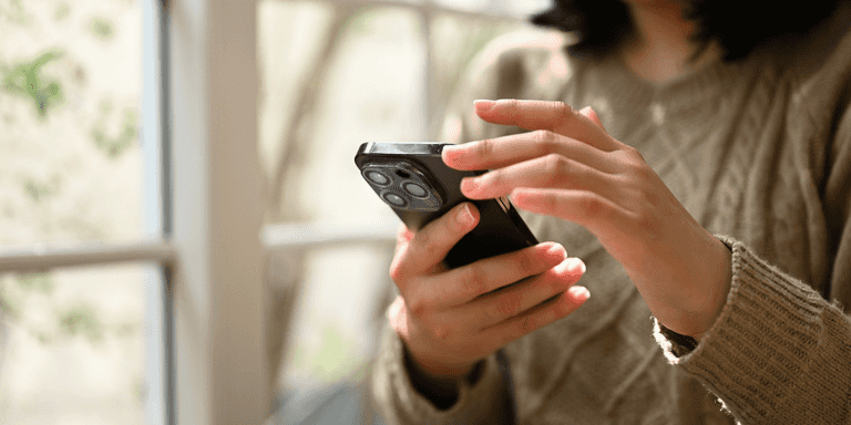 ‘Just two hours of scrolling each day equals 30 days of the year wasted’ ‘Just two hours of scrolling each day equals 30 days of the year wasted’