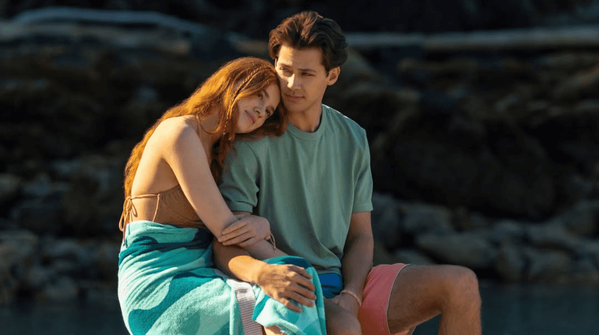 This is the perfect series for fans of The Summer I Turned Pretty This is the perfect series for fans of The Summer I Turned Pretty