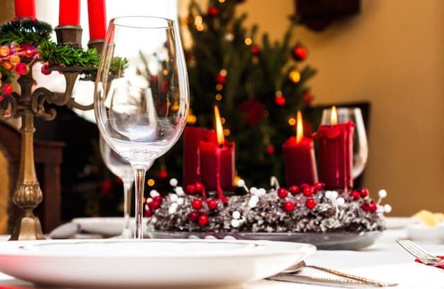 ‘It’s For People Who Would Be Spending It Alone’ – 86-Year-Old Woman Invites 50 Strangers For Christmas Dinner ‘It’s For People Who Would Be Spending It Alone’ – 86-Year-Old Woman Invites 50 Strangers For Christmas Dinner