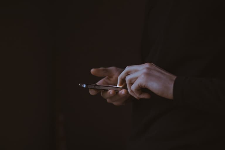 90-year-old woman loses €26.5 million in phone scam 90-year-old woman loses €26.5 million in phone scam