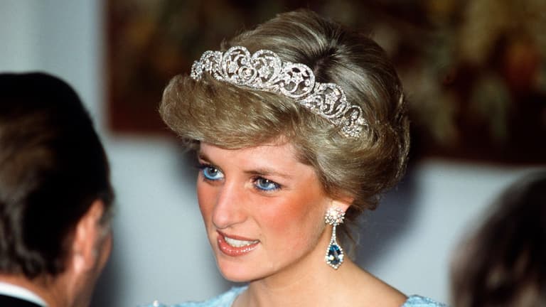 Get the look: Searches for Princess Diana’s iconic blue eyeliner spike Get the look: Searches for Princess Diana’s iconic blue eyeliner spike