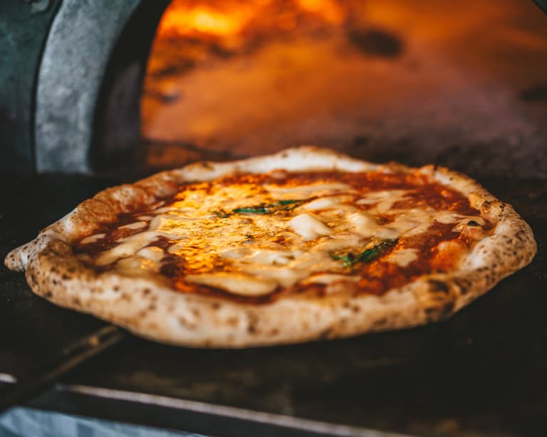 Aldi is selling a pizza stone for only €8.99 Aldi is selling a pizza stone for only €8.99