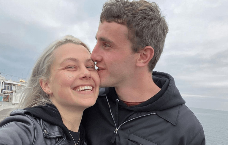 Lads, Paul Mescal and Phoebe Bridgers are just roaming around Dublin and the tweets are gas Lads, Paul Mescal and Phoebe Bridgers are just roaming around Dublin and the tweets are gas