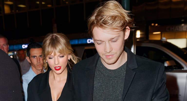 Joe Alwyn on what Taylor Swift thought of his Conversations With Friends sex scenes Joe Alwyn on what Taylor Swift thought of his Conversations With Friends sex scenes