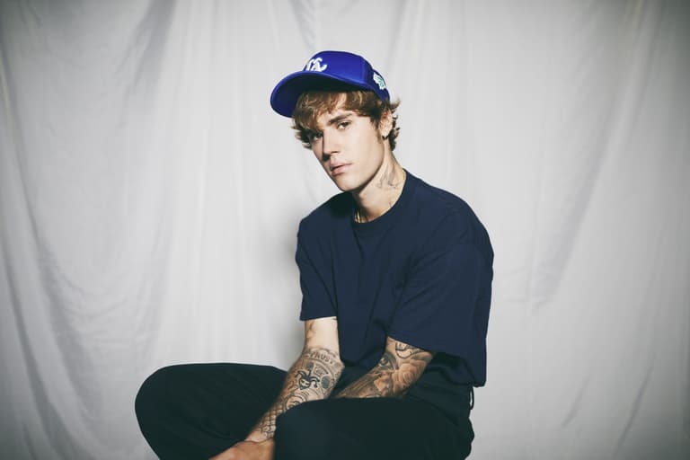 Justin Bieber updates fans on “horrific” facial paralysis Justin Bieber updates fans on “horrific” facial paralysis