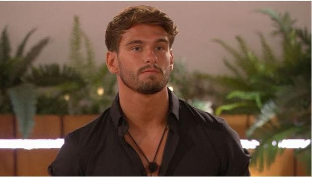 Love Island producers respond to claims Jacques was kicked off the show for “bullying” Love Island producers respond to claims Jacques was kicked off the show for “bullying”