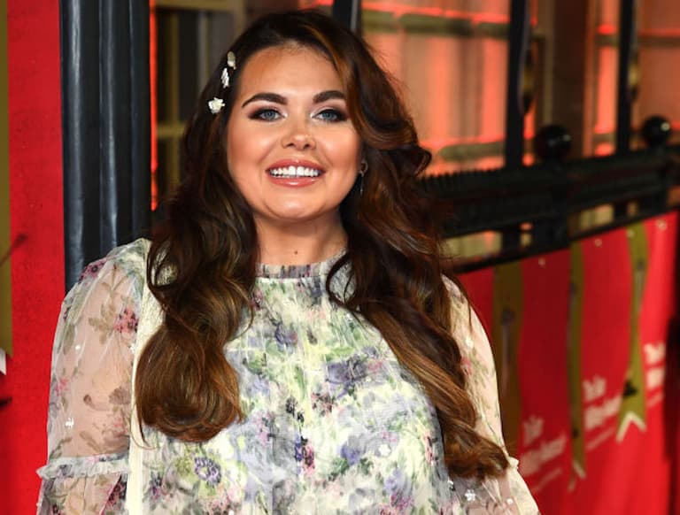Scarlett Moffatt reveals she’s pregnant with her first child Scarlett Moffatt reveals she’s pregnant with her first child