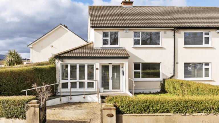 Stunning Dublin home designed by Dermot Bannon put on the market Stunning Dublin home designed by Dermot Bannon put on the market
