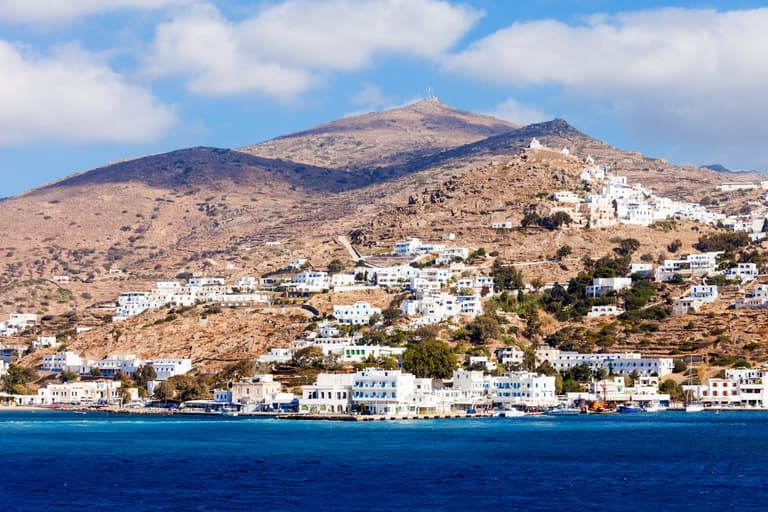 ‘Devastating’ – Two Leaving Cert students die on Greek Island ‘Devastating’ – Two Leaving Cert students die on Greek Island