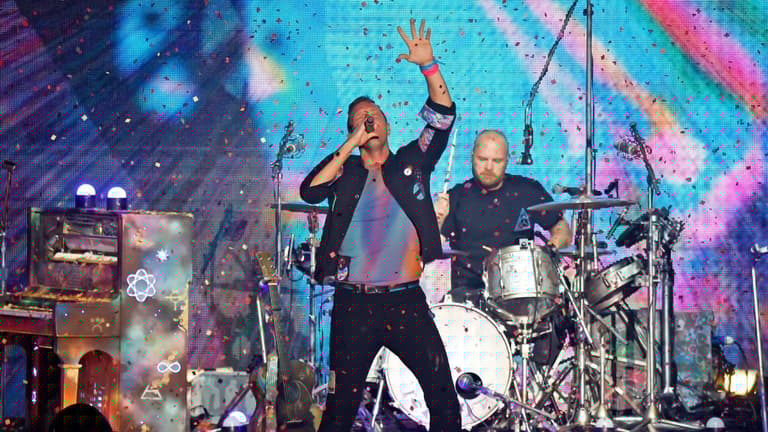 Irish fans gutted after thousands struggle to get their hands on Coldplay tickets Irish fans gutted after thousands struggle to get their hands on Coldplay tickets