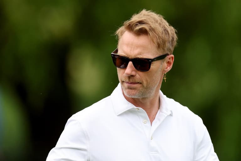 Ronan Keating breaks silence on tragic death of his brother on Instagram Ronan Keating breaks silence on tragic death of his brother on Instagram
