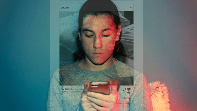Searches for ‘Doomscroll’ are on the rise, but what is it and how do we break the habit? Searches for ‘Doomscroll’ are on the rise, but what is it and how do we break the habit?