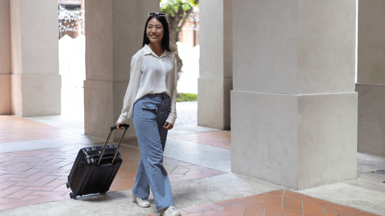Forget booking the 20kg – this is apparently how to pack 10 days into a carry-on Forget booking the 20kg – this is apparently how to pack 10 days into a carry-on