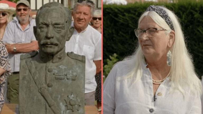Antiques Roadshow guest refuses to sell statues she discovered in skip after specialist’s warning Antiques Roadshow guest refuses to sell statues she discovered in skip after specialist’s warning