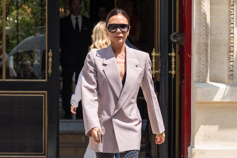 Victoria Beckham fuels rumours that Spice Girls could be reuniting Victoria Beckham fuels rumours that Spice Girls could be reuniting