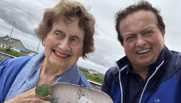 Marty Morrissey to take a step back from RTÉ after tragic death of mum Peggy Marty Morrissey to take a step back from RTÉ after tragic death of mum Peggy