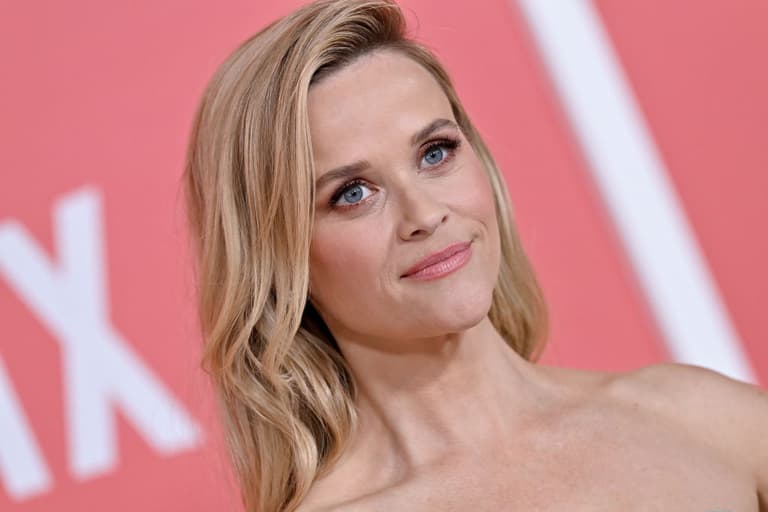 Reese Witherspoon ‘dating’ Tom Brady following divorce Reese Witherspoon ‘dating’ Tom Brady following divorce