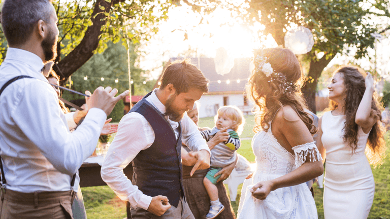 ‘Am I wrong for telling my daughter her wedding is the joke of the family?’ ‘Am I wrong for telling my daughter her wedding is the joke of the family?’