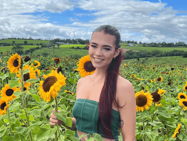 Influencer Miriam Mullins gets honest about her battle with anxiety Influencer Miriam Mullins gets honest about her battle with anxiety