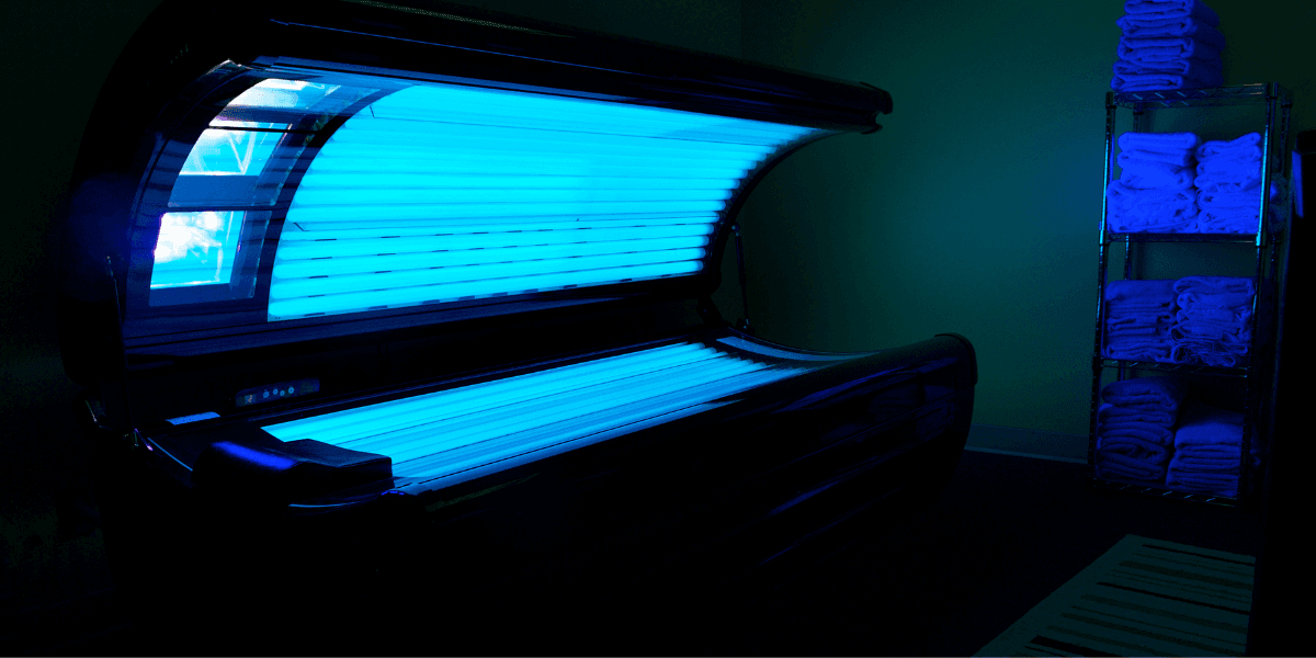 ‘The action is clear’ – Tánaiste leads TDs and dermatologists calling for ban on sunbeds