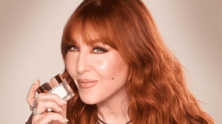 ‘It reads the data of the surface of your skin’ – Charlotte Tilbury launches groundbreaking new serum ‘It reads the data of the surface of your skin’ – Charlotte Tilbury launches groundbreaking new serum