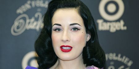 Pale and Interesting: Five Celebs Who’ve Ditched the Fake Tan