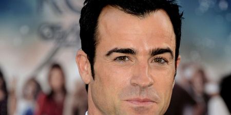 Is Justin Theroux Wearing a Wedding Ring?