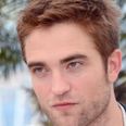 Pattinson Does Not Want to Speak to Stewart