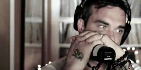 EXCLUSIVE VIDEO: Robbie Talks Love and ‘Losers’