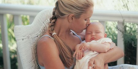 New Mums Ditch Their Besties In Favour of Women In The Know