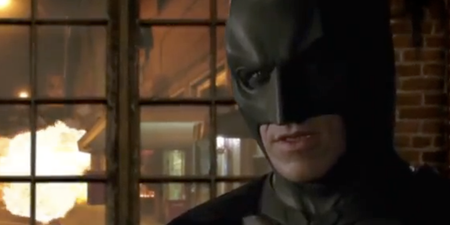 VIDEO: Batman Uses Apple Maps – The Caped Crusader Runs Into Some Trouble…