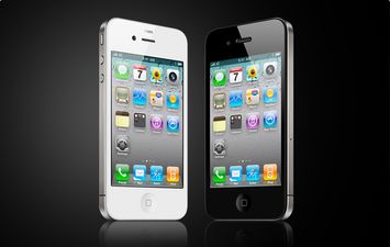 Naughty, Naughty: Officials Shocked as Siri Turns Out to be a Little Bit TOO Helpful