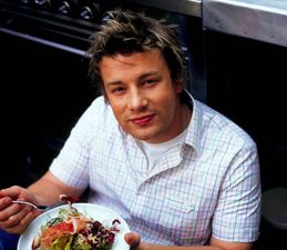 Turn Off Jamie If You Want That Party LBD: Cooking Shows Make Us More Likely To Eat Junk Food