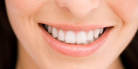 Get Your Smile On: Top Tips For a Pearly White Grin