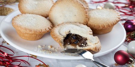Step Away From The Mince Pies! Over-indulging Could Lower Your Life Expectancy