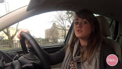 REVIEW: Her.ie Road Tests Brand New Volkswagen Golf Mark 7
