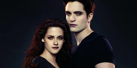 Dial ‘V’ For Vampire: Twilight Helpline Set Up For Fans Who Can’t Accept That The Saga Is Over