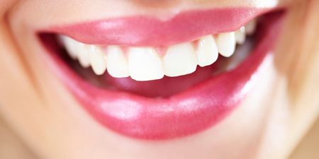 Giv’us A Smile! The Five Foods To Get Your Teeth Gleaming Again