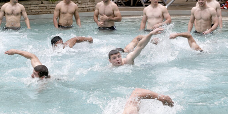 Murray and Drico and Bowe – Oh My! Rugby Stars Strip off for a Dip