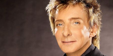 Barry Manilow Has Apparently Tied The Knot In Secret Ceremony
