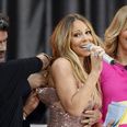 VIDEO – Mariah Carey’s Dress Pops While On Stage, But She Has A Pretty Good Sense Of Humour About It