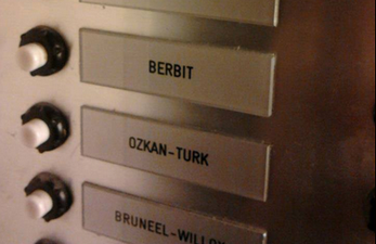 Kiss the What?? Irish Woman Comes Across Very Unusual Surname in Belgium