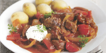 Weight Watchers Recipe of the Week: Rich Hungarian Beef Goulash