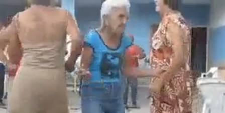 VIDEO: “Everybody Get-Up” – Granny Sexy Dances To Blurred Lines