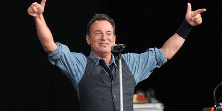 Fans Pay Bruce Springsteen $300,000 To Cook A Lasagne For Them