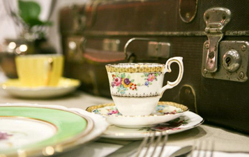 Win! A Trip To The Spectacular Vintage Wedding Fair With An Overnight’s Stay, Dinner For Two And More Prizes! [COMPETITION CLOSED]