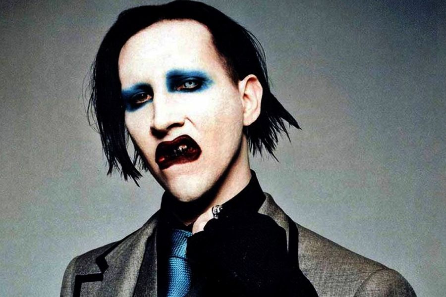 Marilyn Manson Goes Without His Makeup